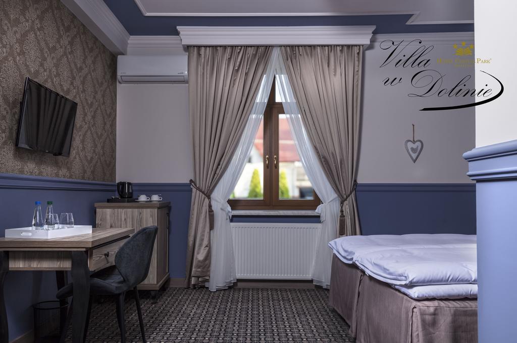 Apartamenty Willa W Dolinie Тарнув Екстер'єр фото